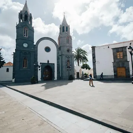 San Juan Fresh Flat Telde